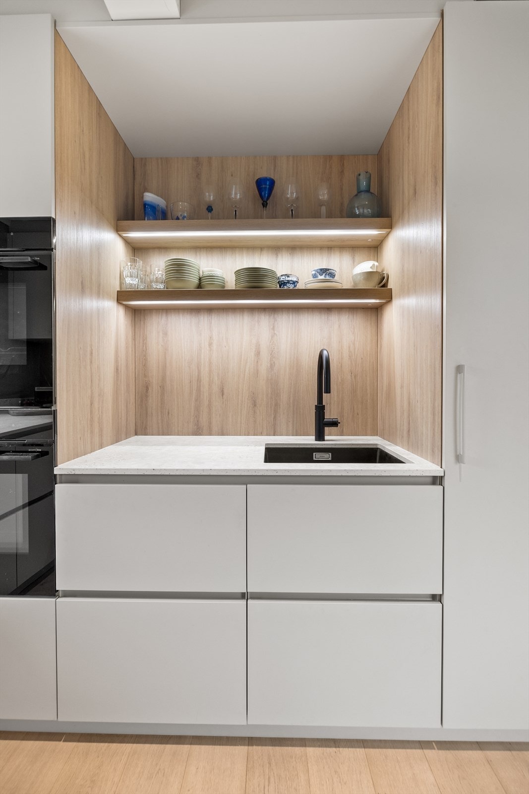 Lekre detaljer, praktisk og stilrent Galleribilde