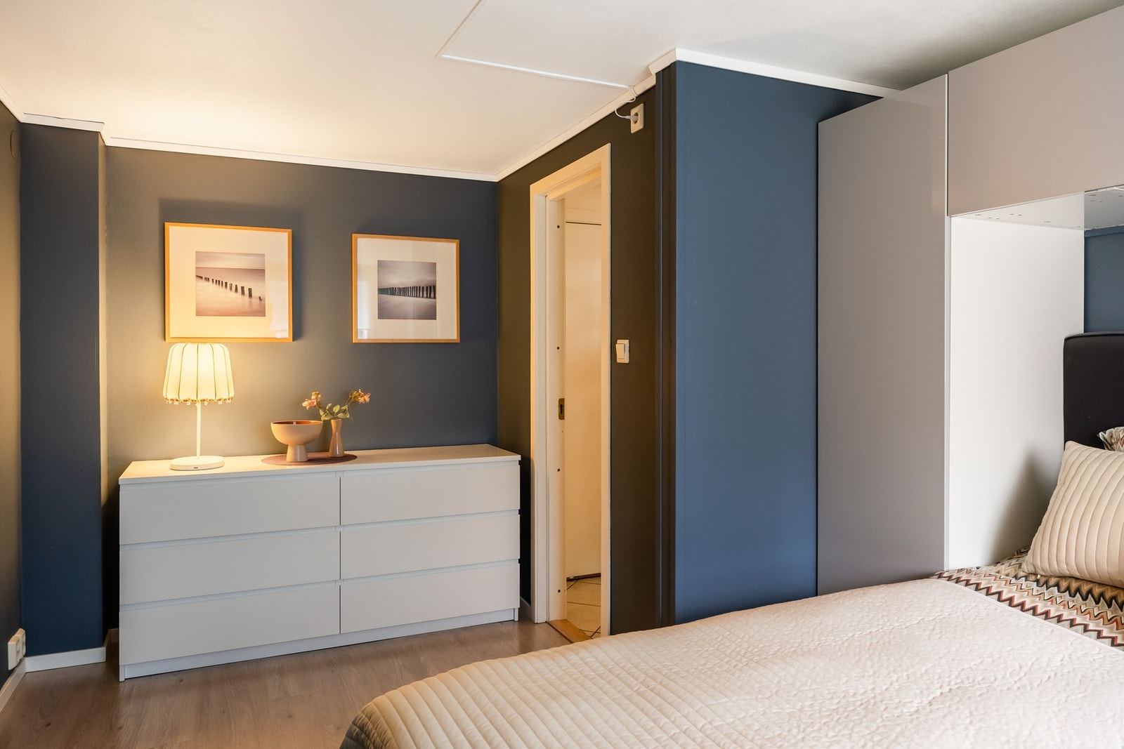 Rommet kan med ganske enkle grep, inkluderes i utleiedelen. Galleribilde