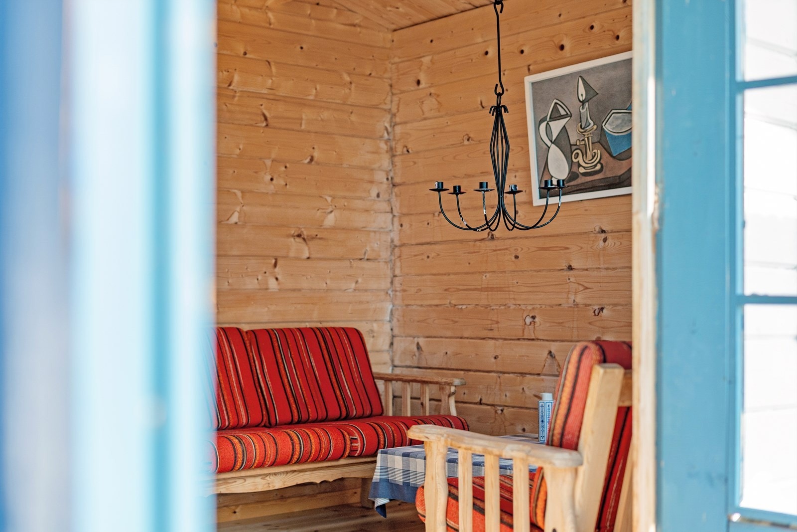 Hyttas stand er dårlig; se bilder for å få et inntrykk. Det er ikke utarbeidet tilstandsrapport og interessente bør derfor besikte hytta før kjøp. Galleribilde