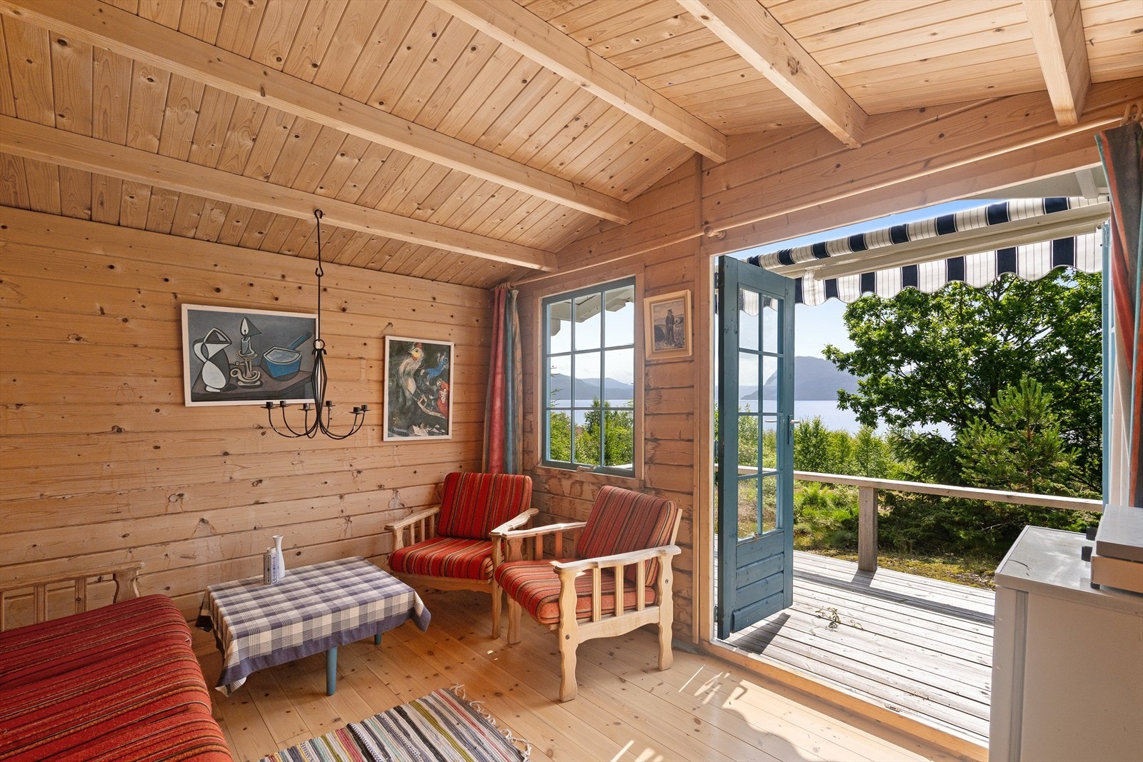 Fatma Adin presenterer Generalvegen 109, Foldøy Galleribilde