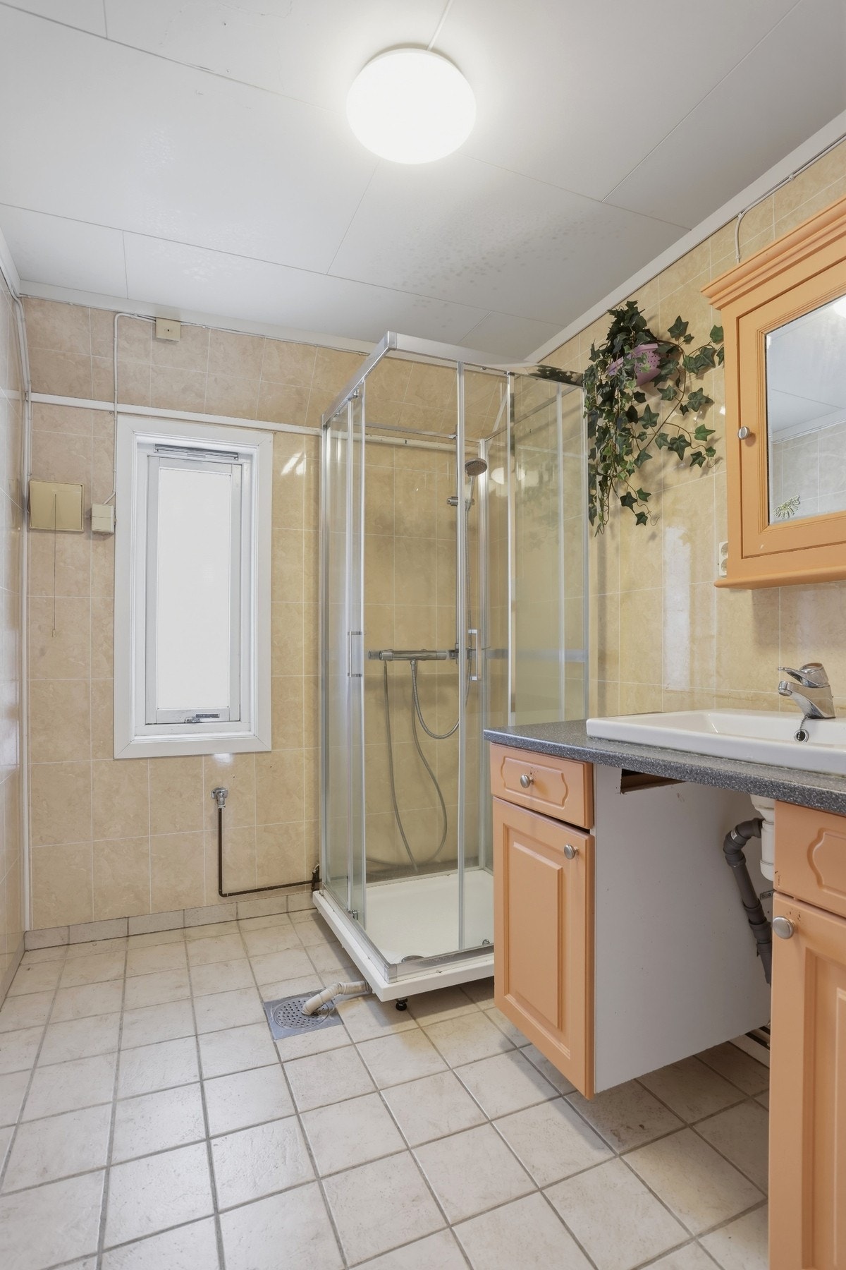 Bad 1.etg. Galleribilde