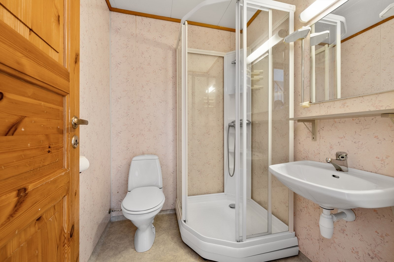 Bad i 2.etasje Galleribilde