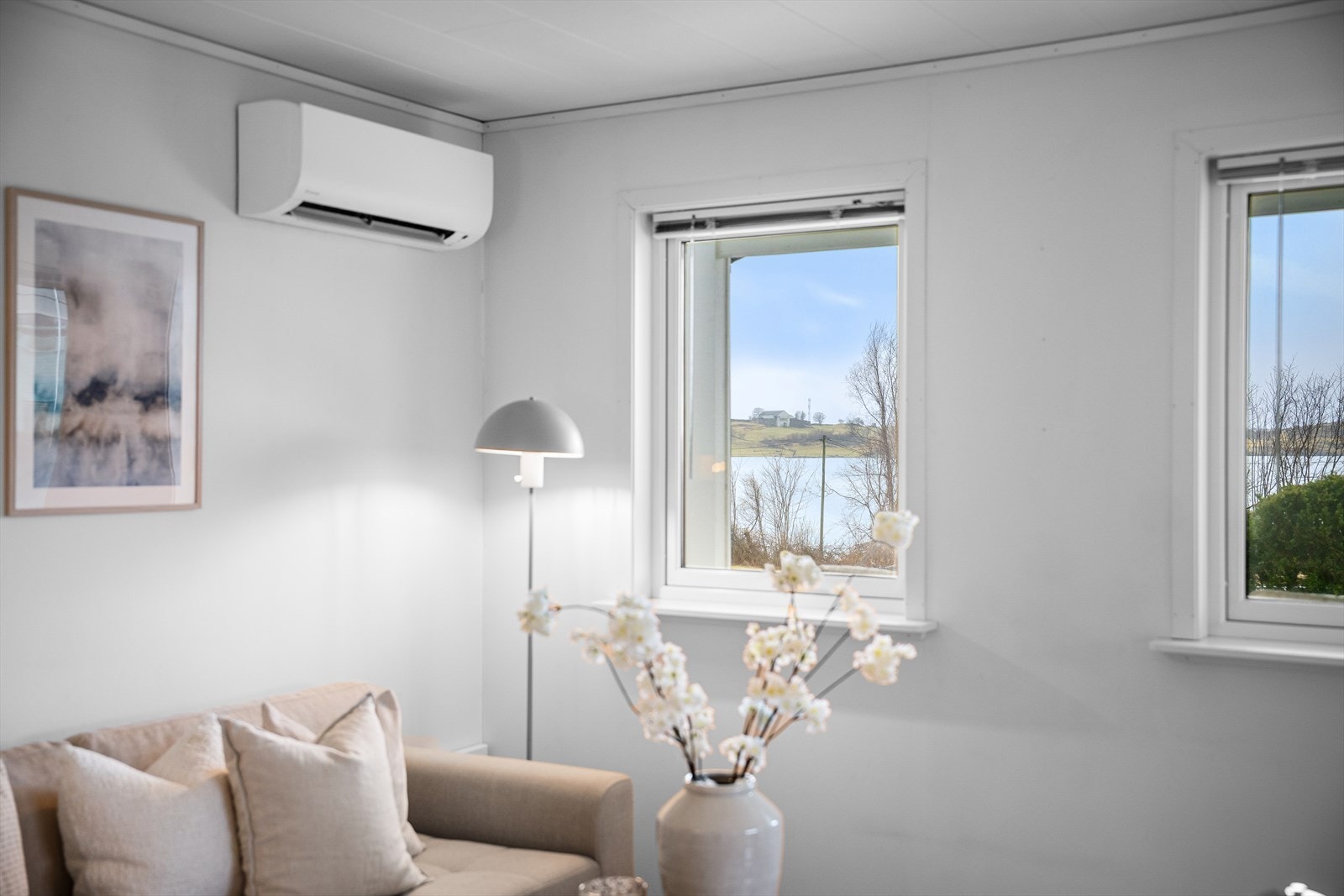 En varmepumpe sørger for effektiv oppvarming av leiligheten. Galleribilde