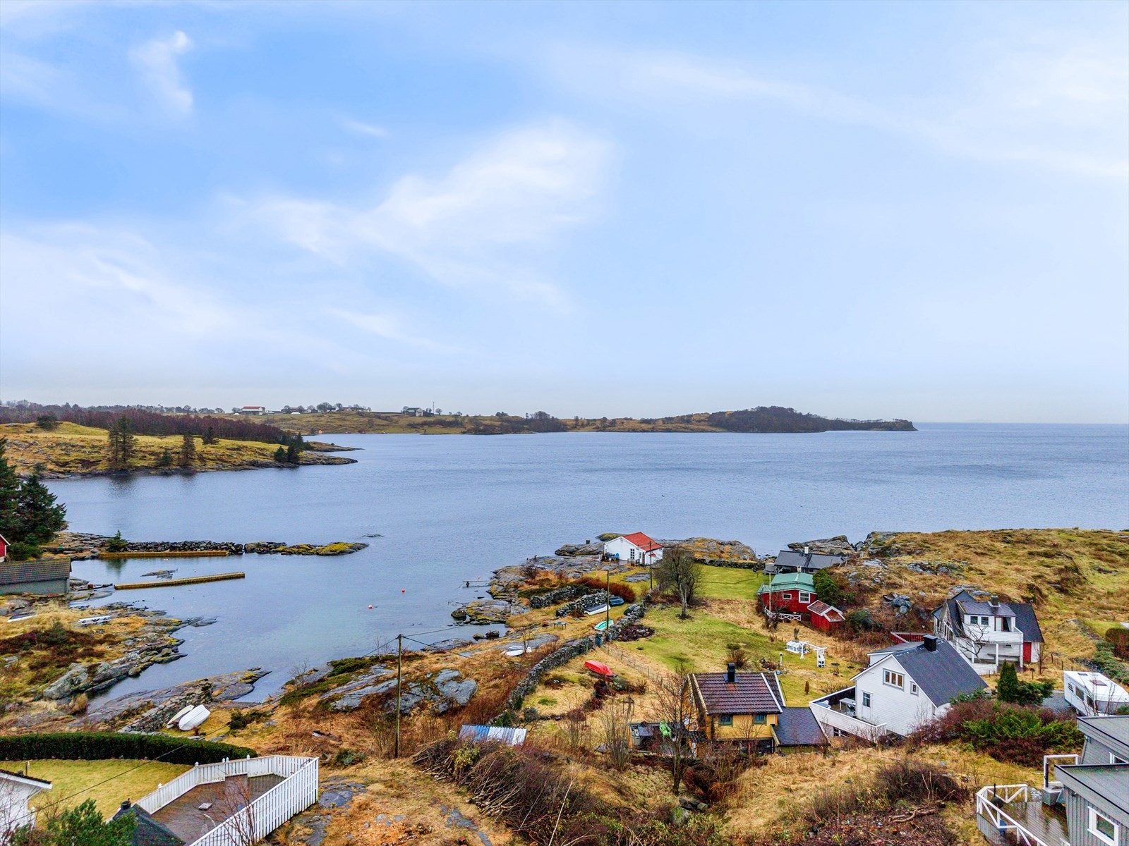 Beliggenhet ved Steinnesvågen, med flere gjestehavner i nærheten. Galleribilde