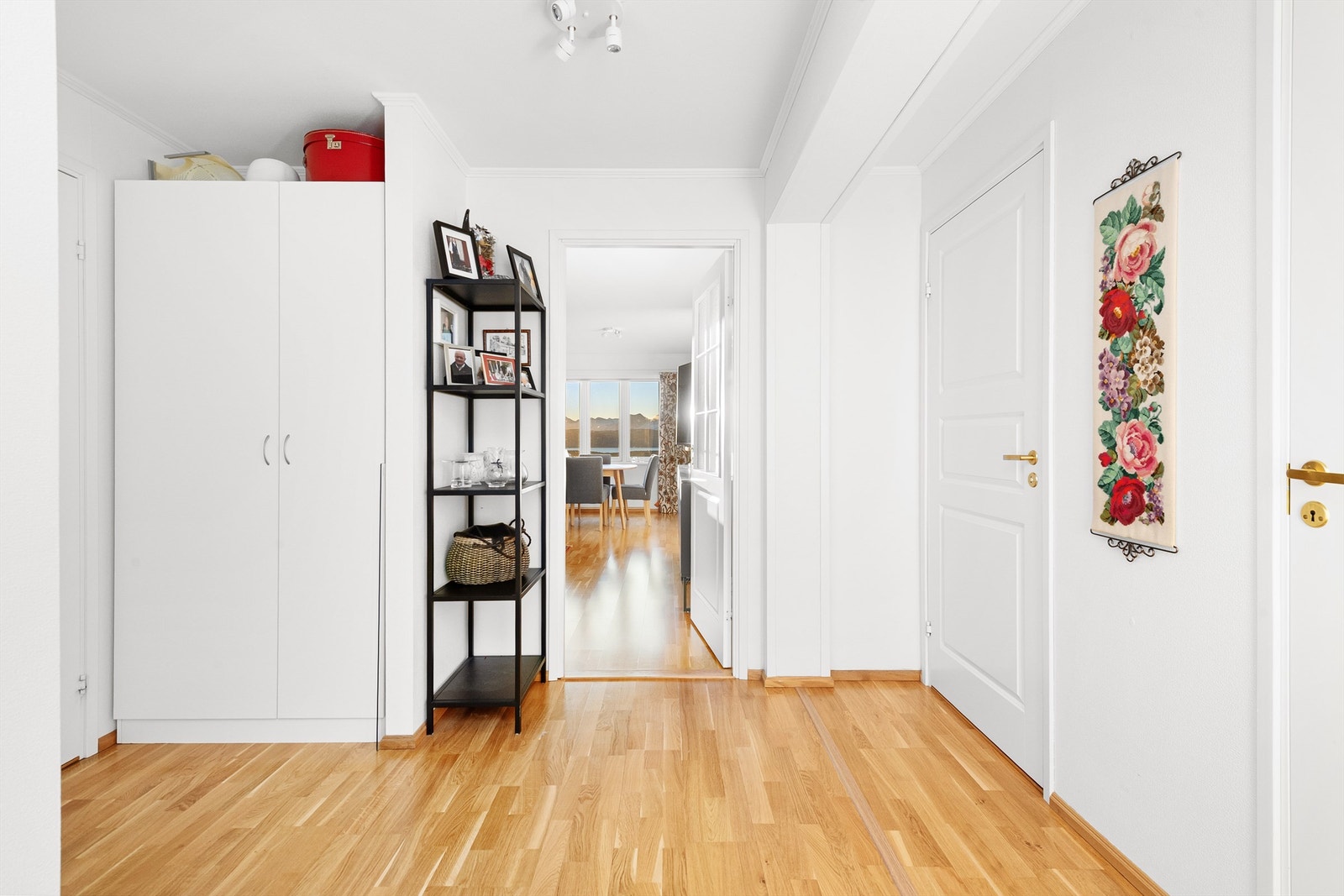 Gang/entré, velkommen inn! Galleribilde