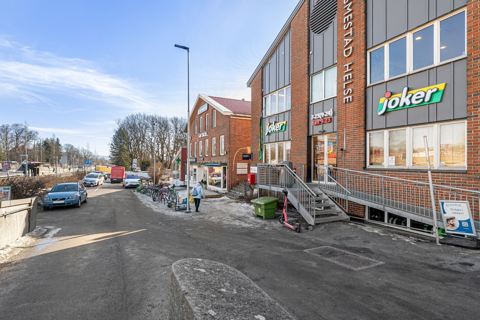 Områdebilde - Nærbutikk og en rekke servicefasiliteter i umiddelbar nærhet. Galleribilde