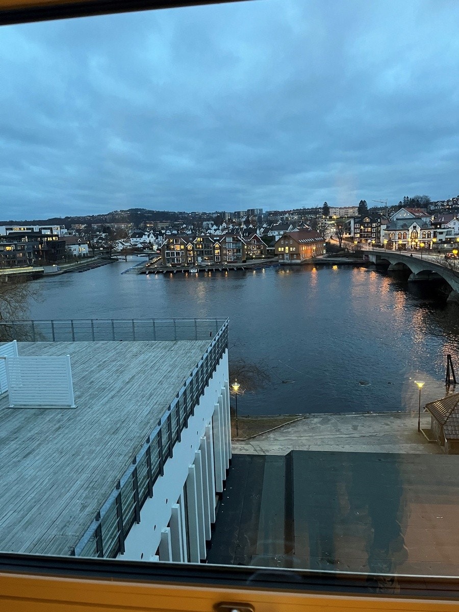 Utsikt på kvelden Galleribilde