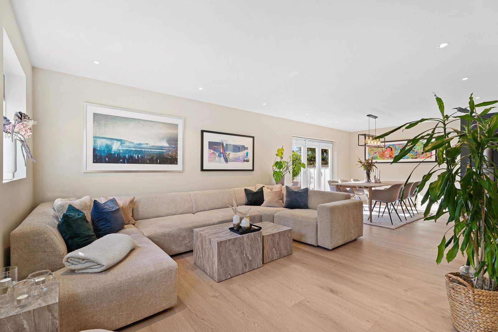 Videre kommer vi til stuen Galleribilde