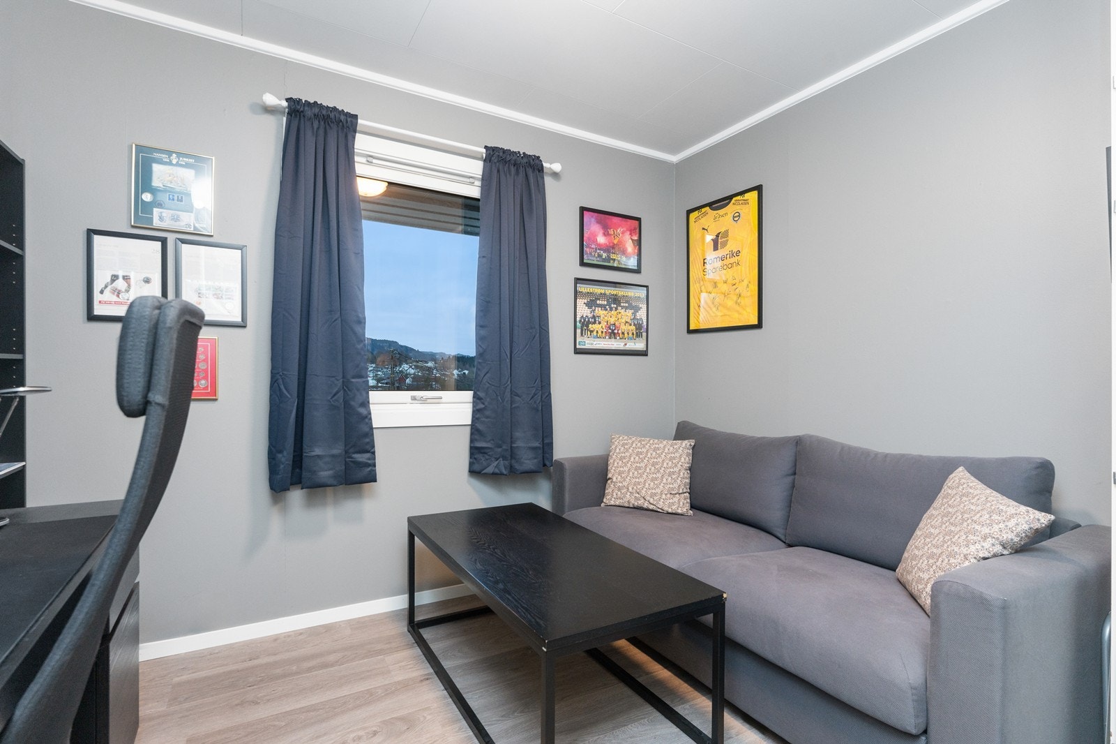 3 soverom i hovedetasjen. Galleribilde