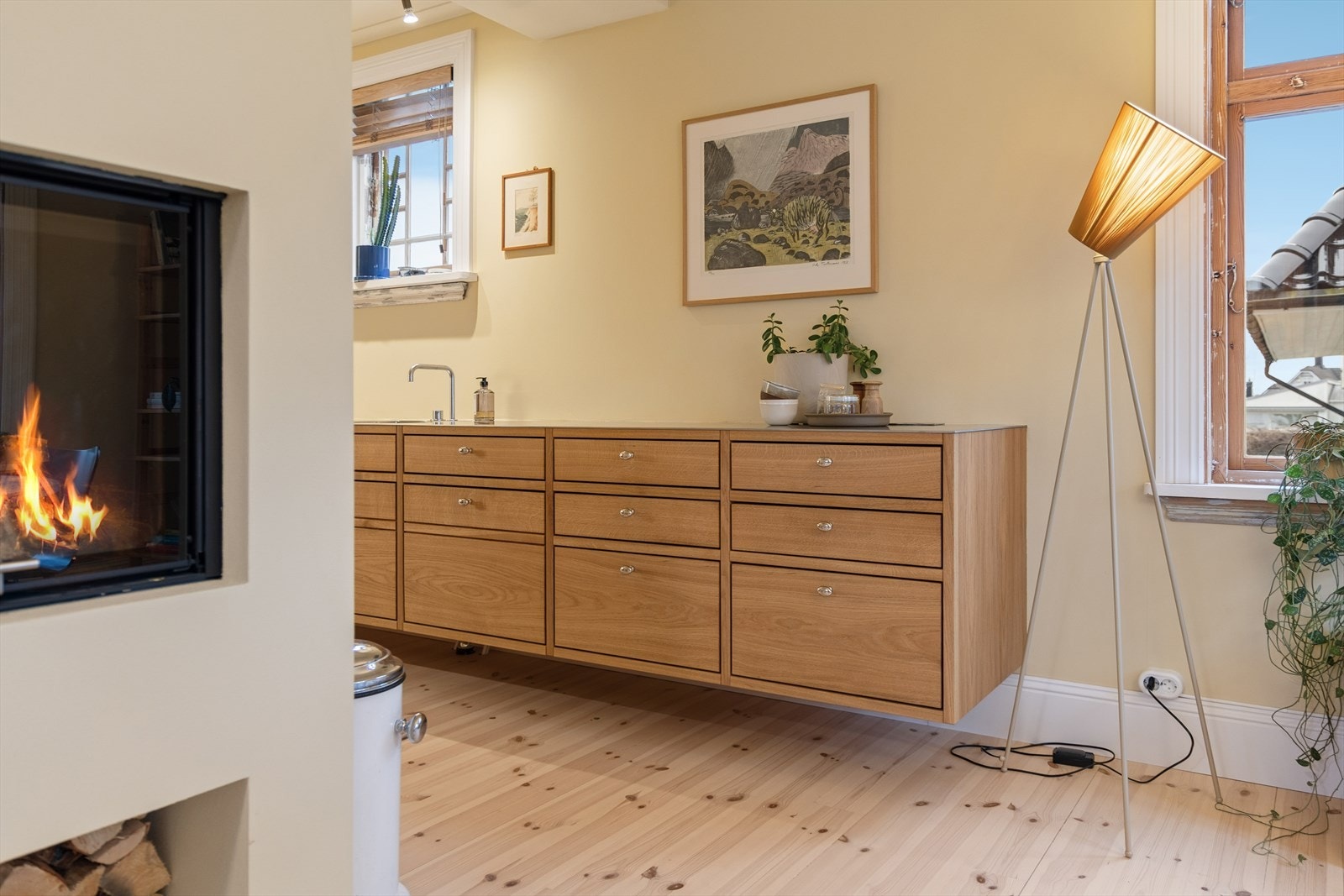 Luxaflex plissé i oljet eik. Galleribilde