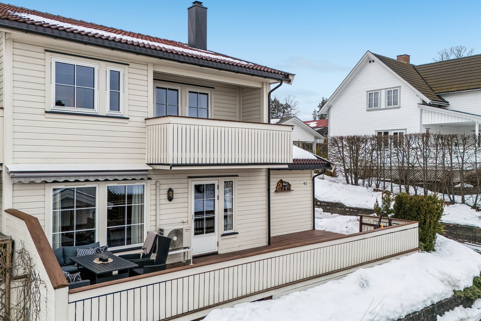 Velholdt halvpart av tomannsbolig med sentral beliggenhet på populære Bondesvea. Galleribilde