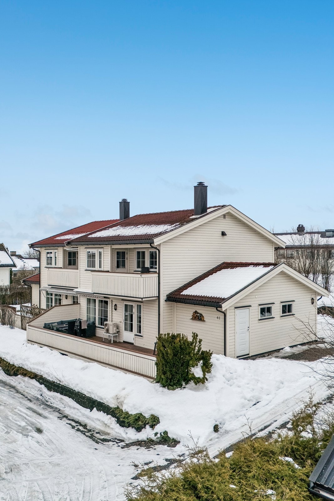 Boligen har to terrasser og en balkong, med et samlet uteareal på 59 m². Galleribilde