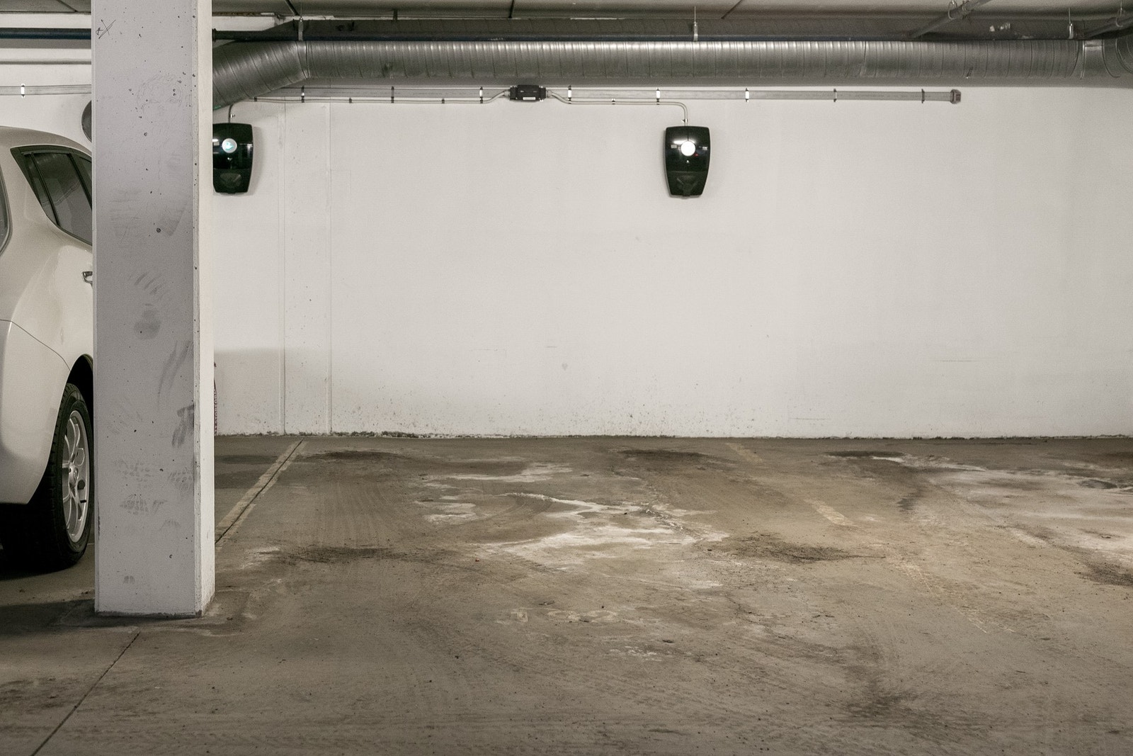 Det er mulighet for kjøp av garasjeplass med elbillader for kr 600 000,- + omkostninger. Galleribilde