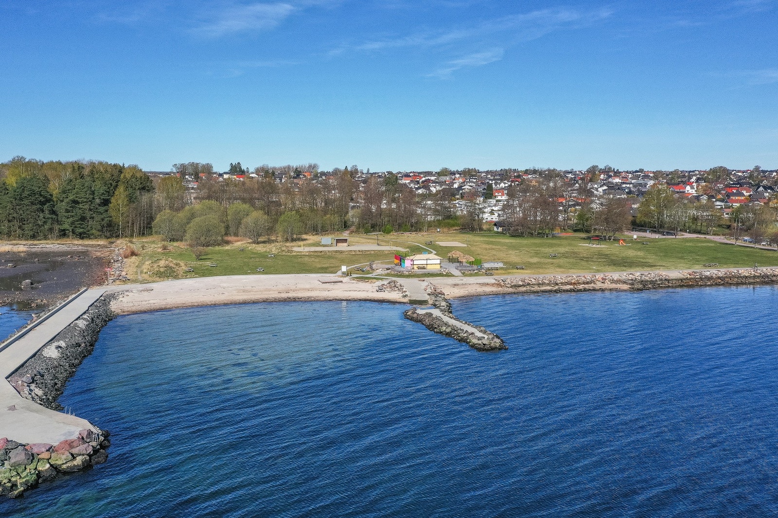 Kort vei også ned til Rørestrand Galleribilde