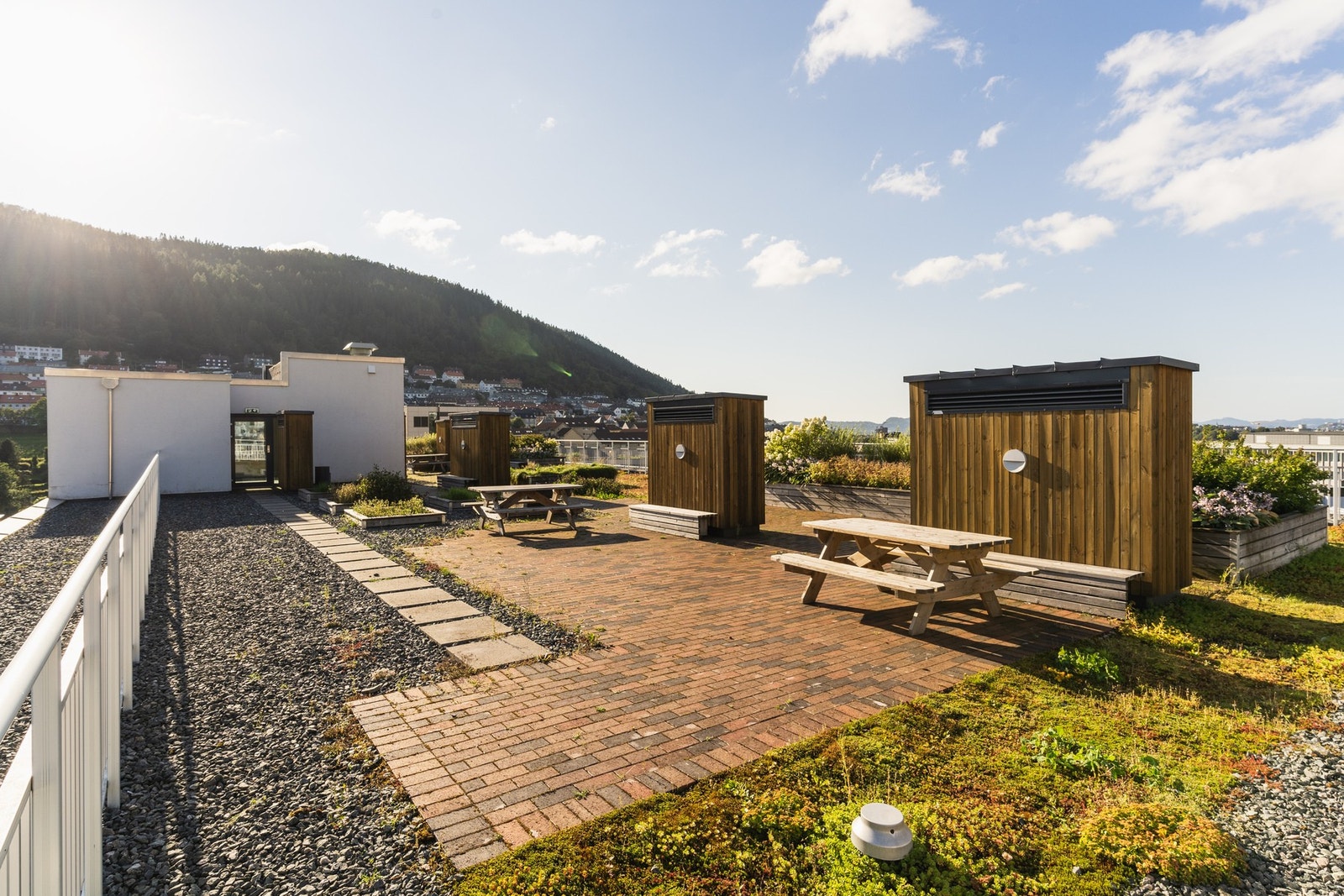 Det er totalt fire takterrasser i sameiet som beboerne kan benytte. Galleribilde