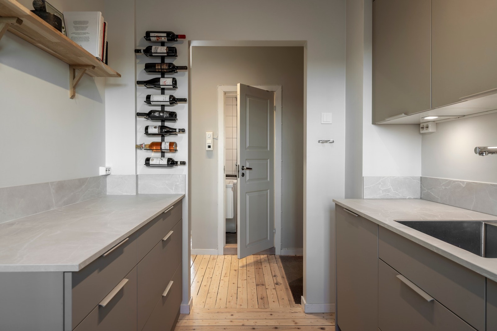 Det er integrerte hvitevarer. Galleribilde