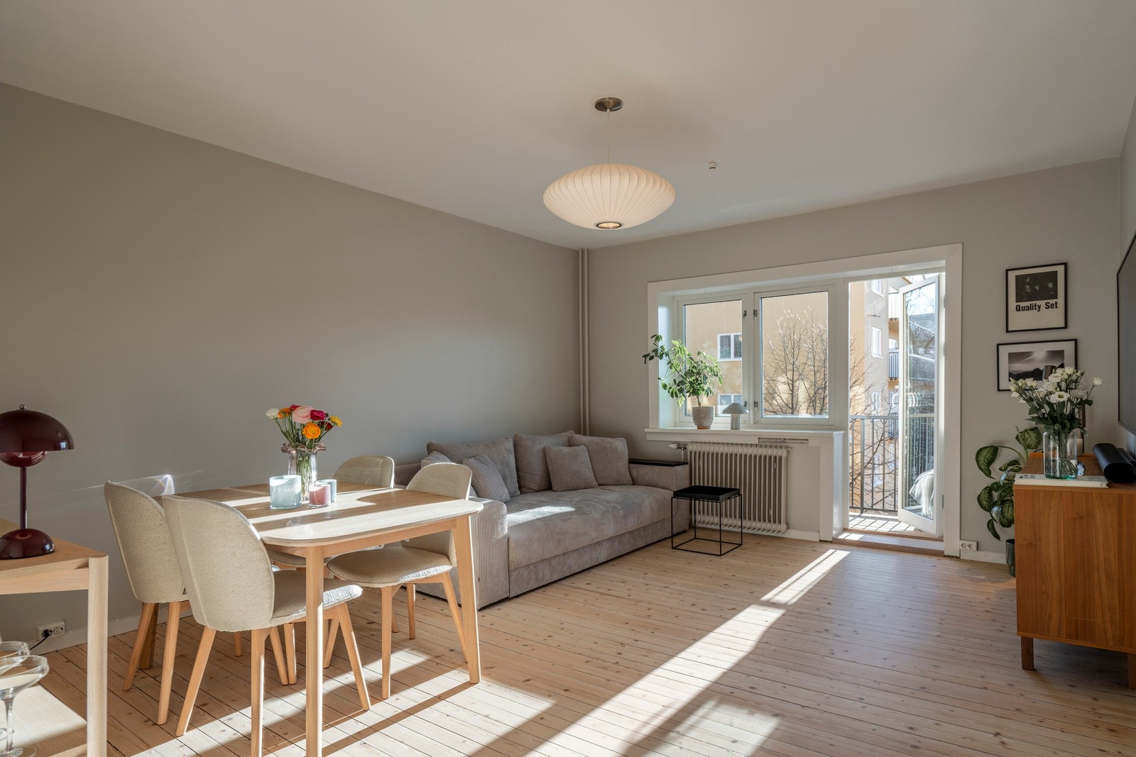 Bjørn Stallares vei 27 presenteres av Mekleriet ved Synne Eide Lunde. Foto: Lars Sahlin. Galleribilde