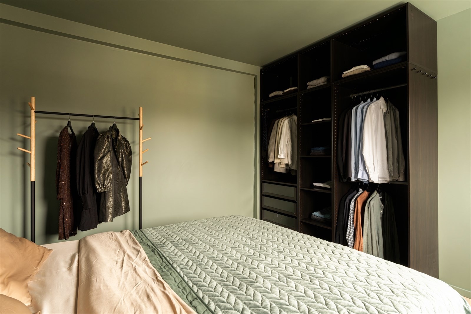 Det er også god plass til garderobe. Galleribilde
