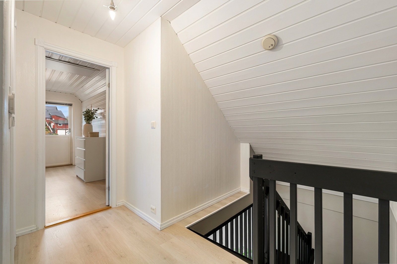 2.etg har tre soverom og bad. Galleribilde