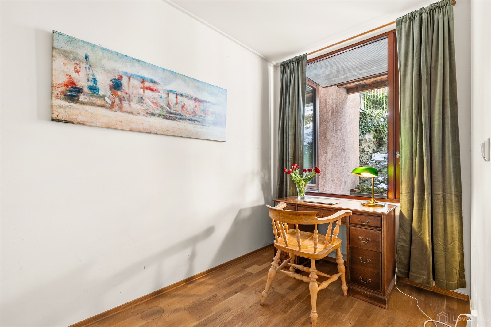 Det andre soverommet egner seg godt som barnerom, gjesterom eller kontor. Galleribilde