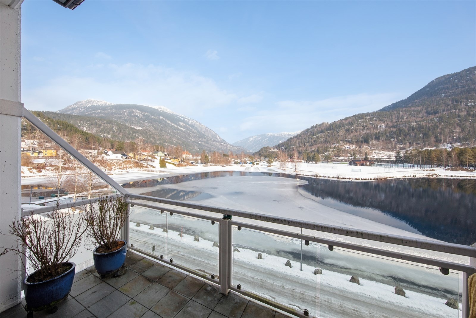 Hellelagt dekke. Galleribilde