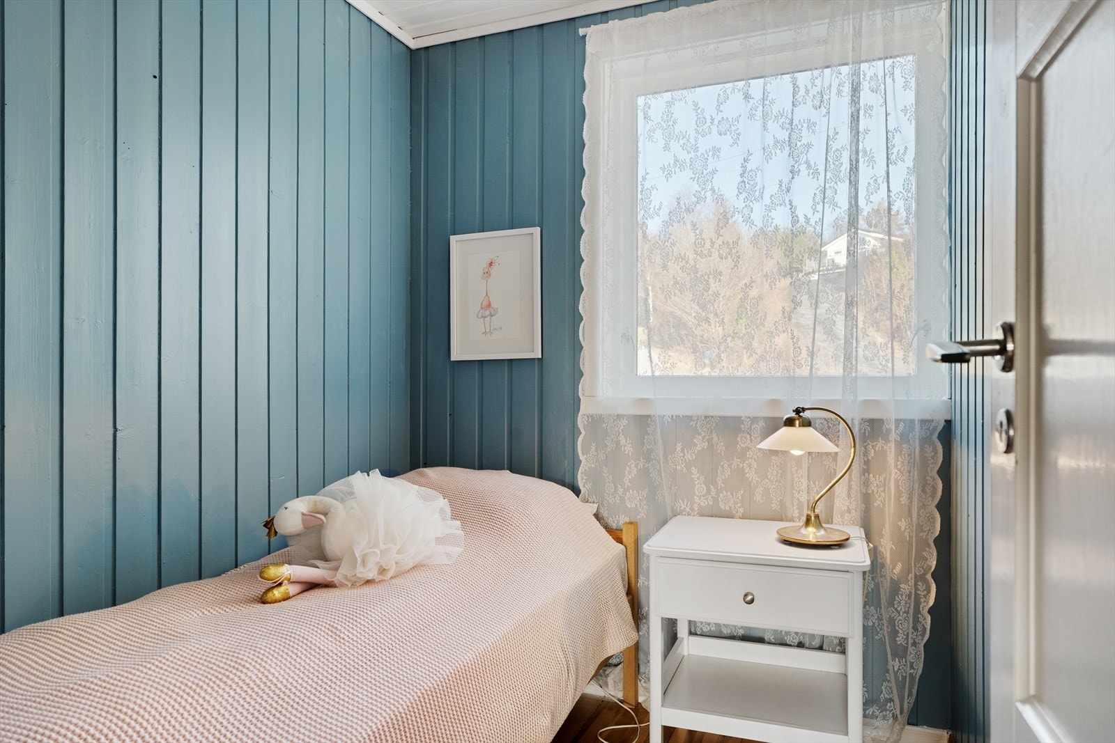 Rolig og hyggelig soverom nr 2 Galleribilde