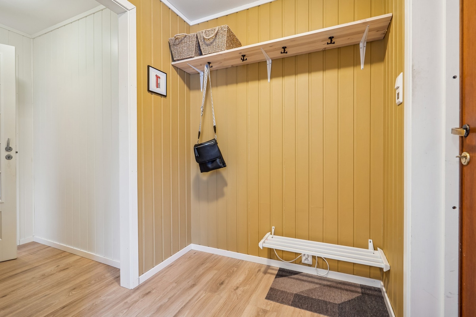 Godt med plass til å henge fra seg Galleribilde