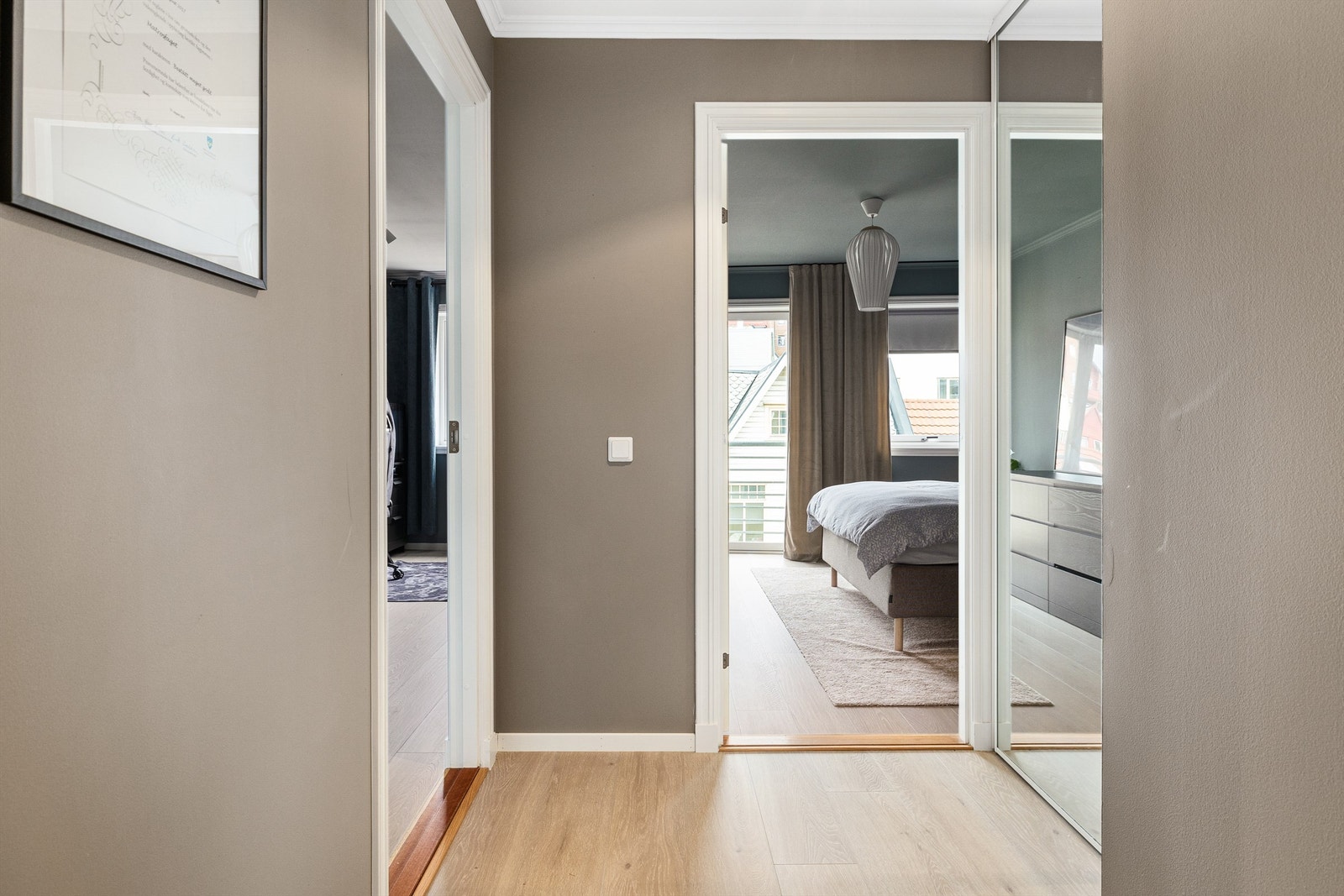 Gang mot soverommene Galleribilde