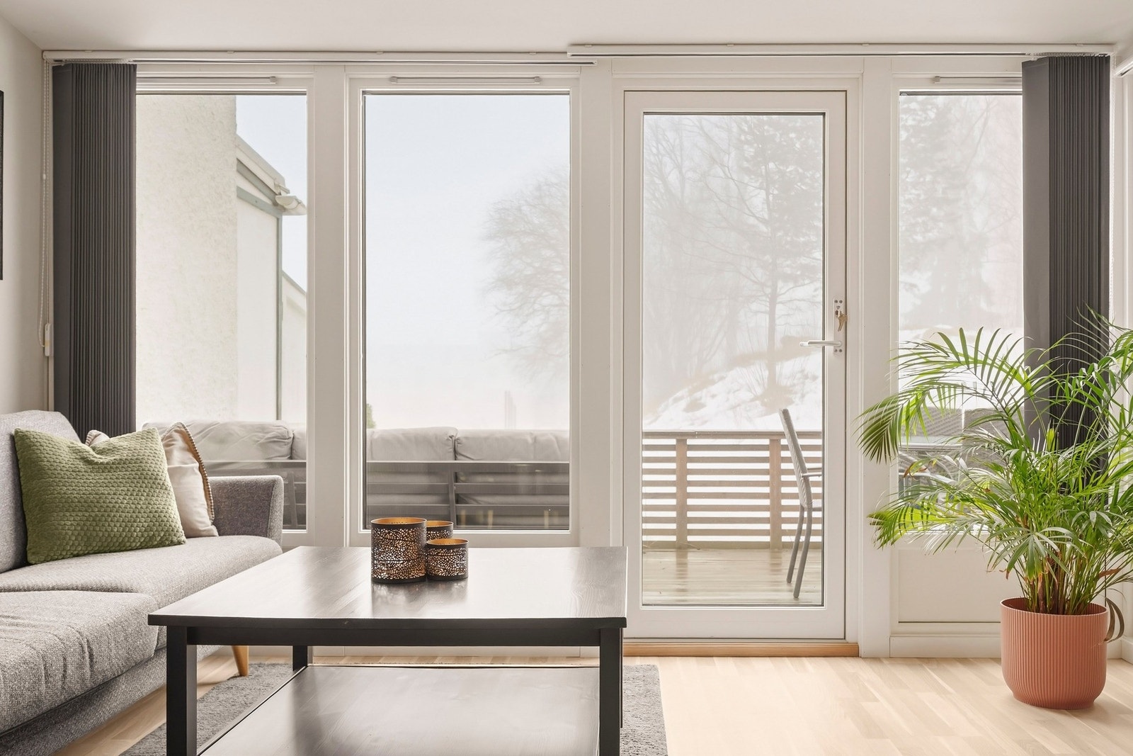 I 2024 fikk leiligheten nye vinduer og ny balkongdør. Galleribilde