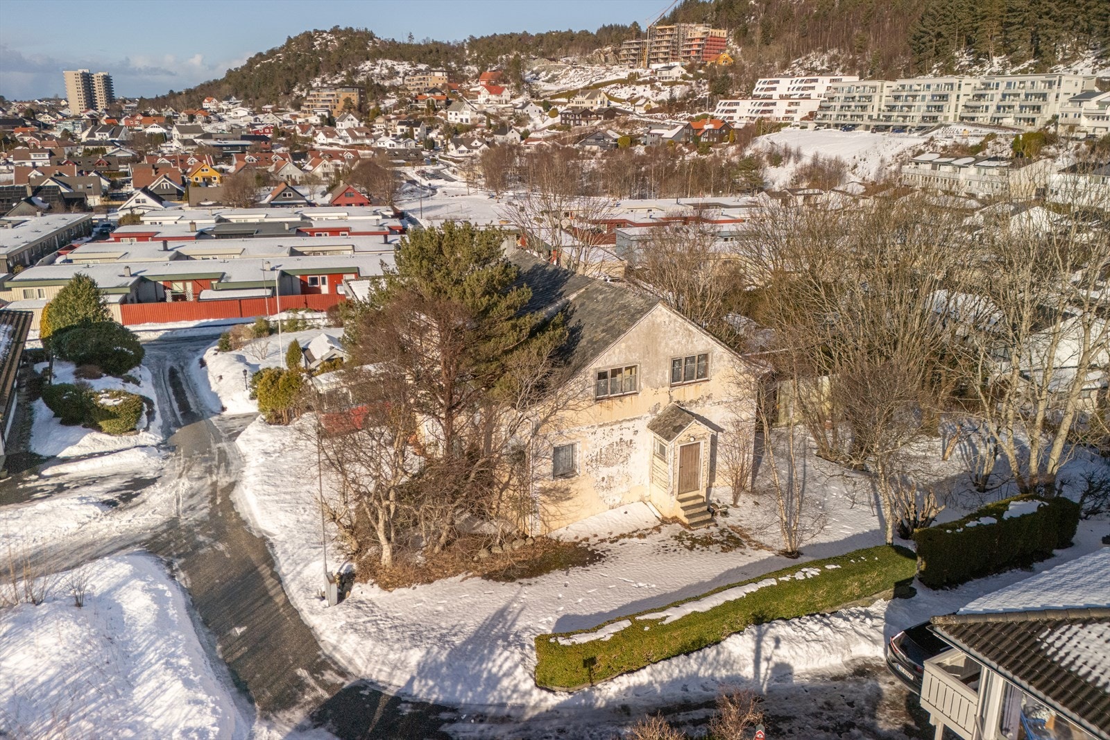 Gode parkeringsmuligheter på tomten Galleribilde