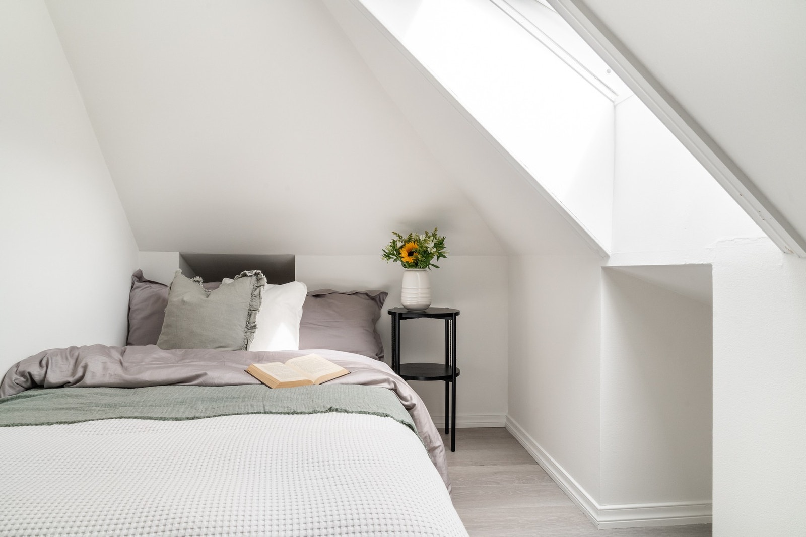 I leiligheten er det to sovealkover. Galleribilde