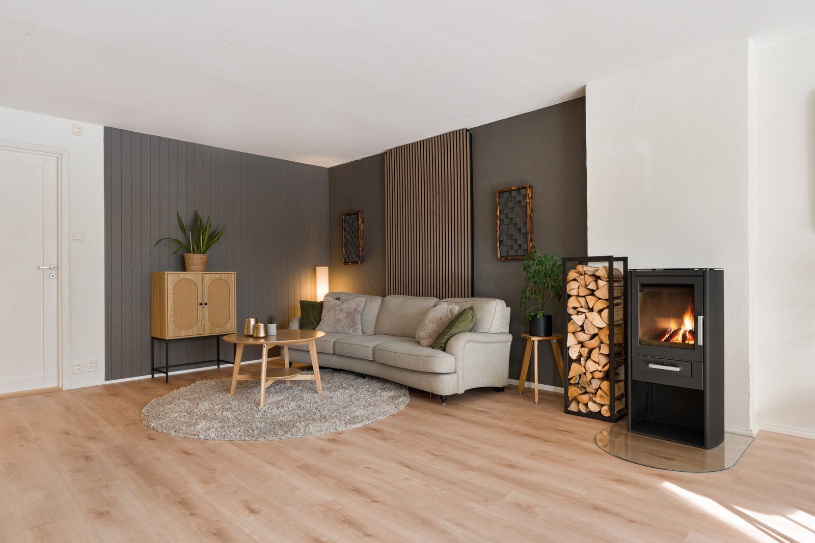 Tv/internett er inkludert i de månedlige felleskostnadene. Galleribilde