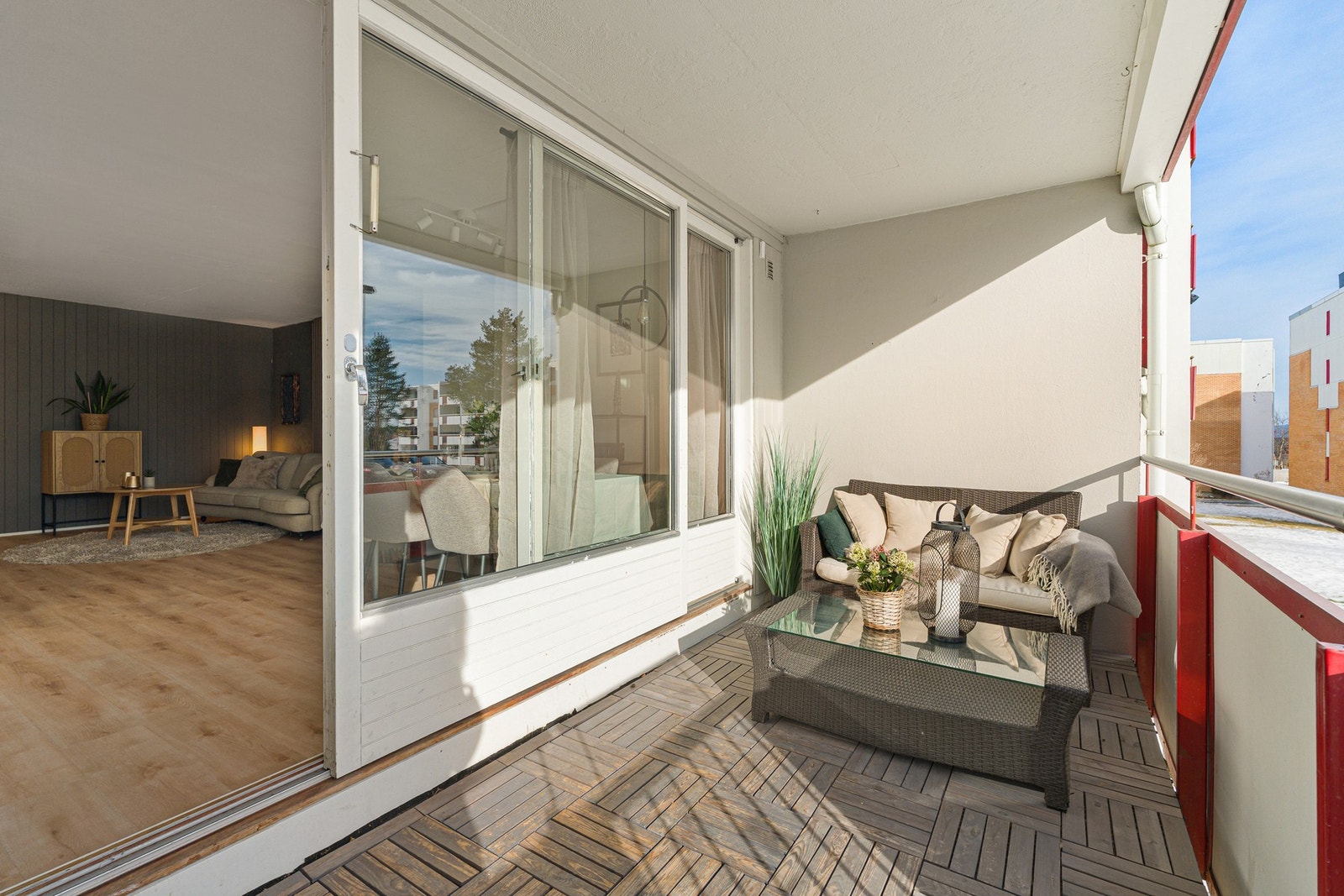 God plass til ønsket utemøbler. Galleribilde