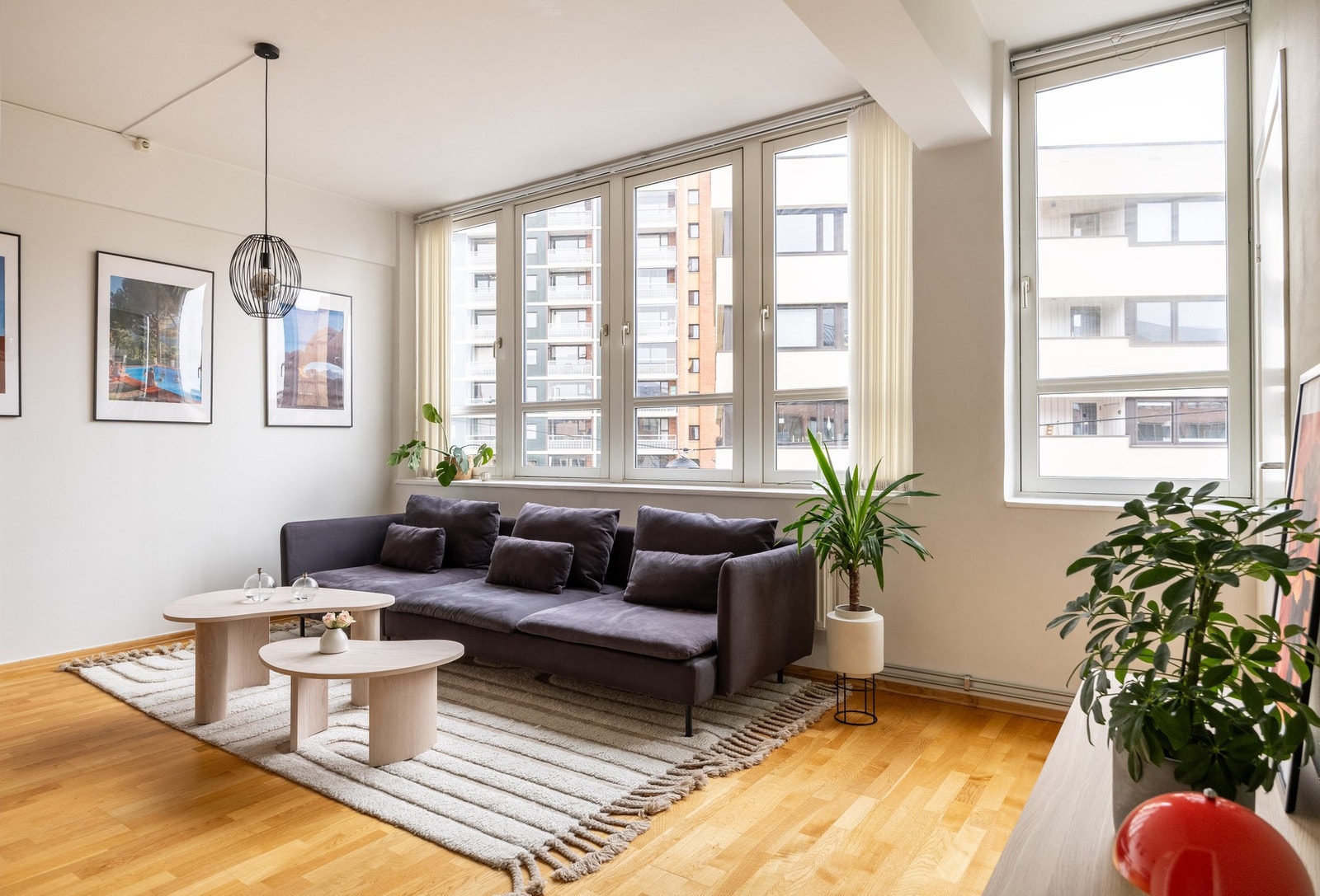 Sørligata 8D presenteres av Mekleriet ved Alexander Birkeland. Galleribilde