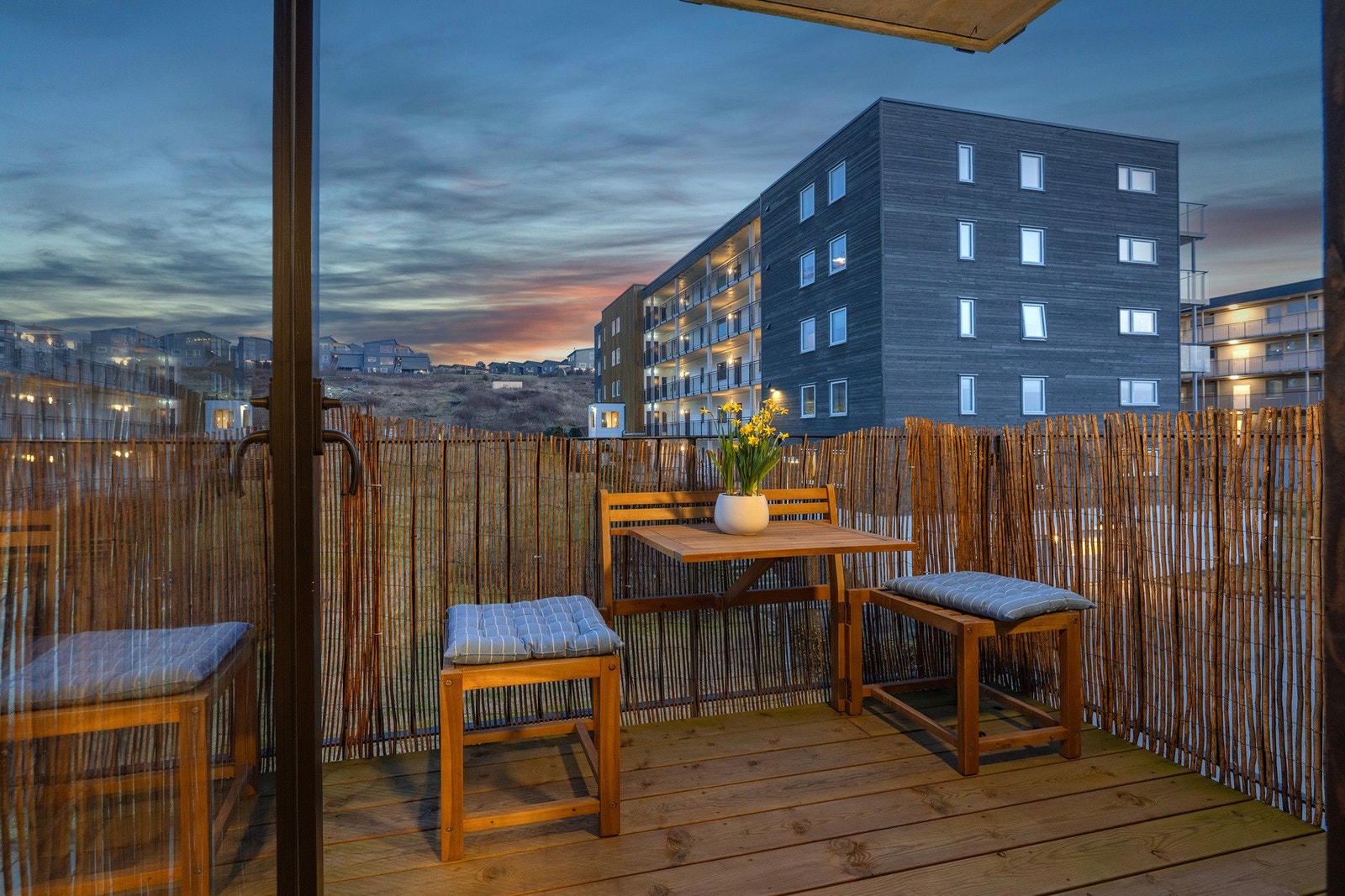 Koselig balkong med fin utsikt Galleribilde