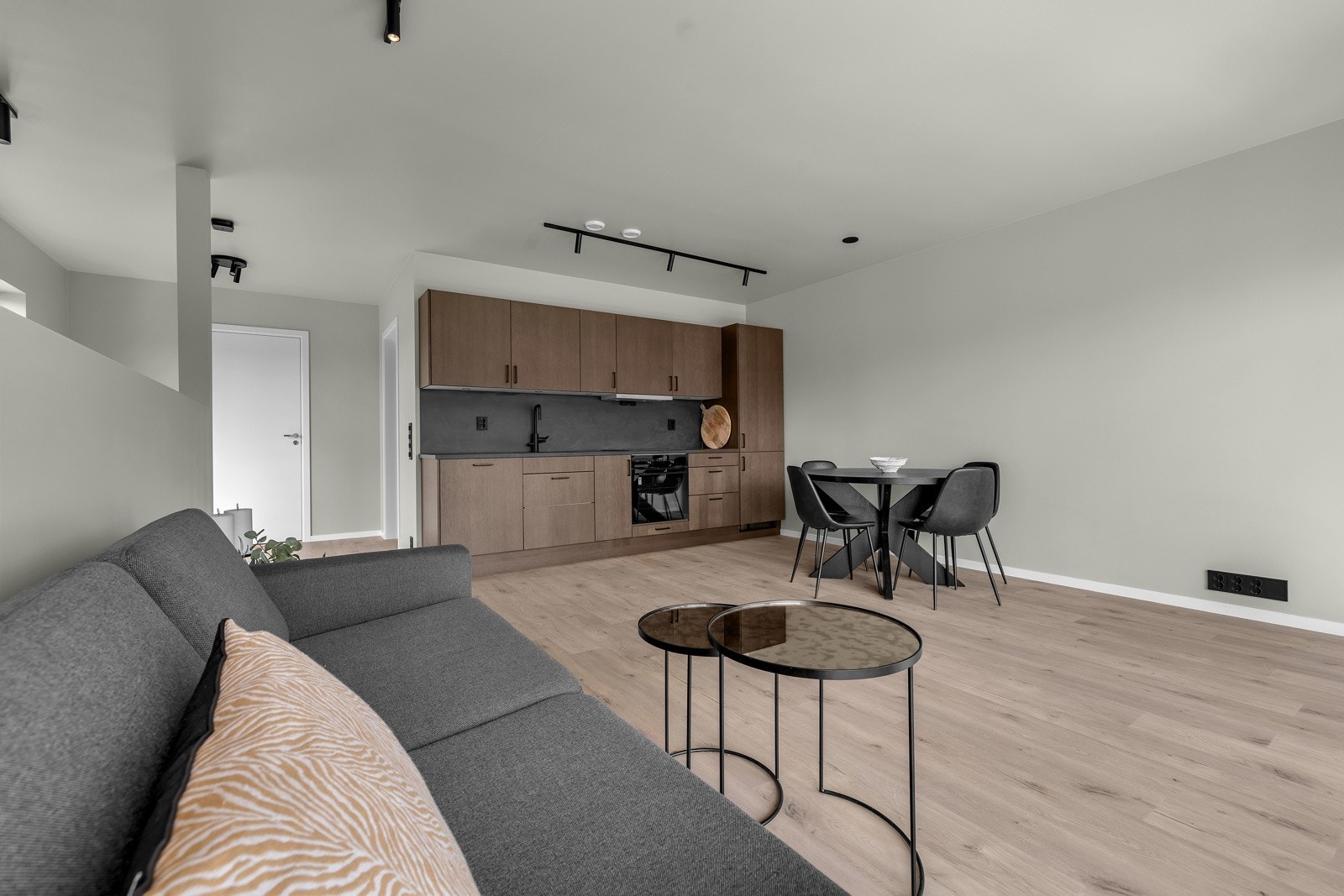 Klargjort for smarthusstyring av lys og oppvarming. Galleribilde