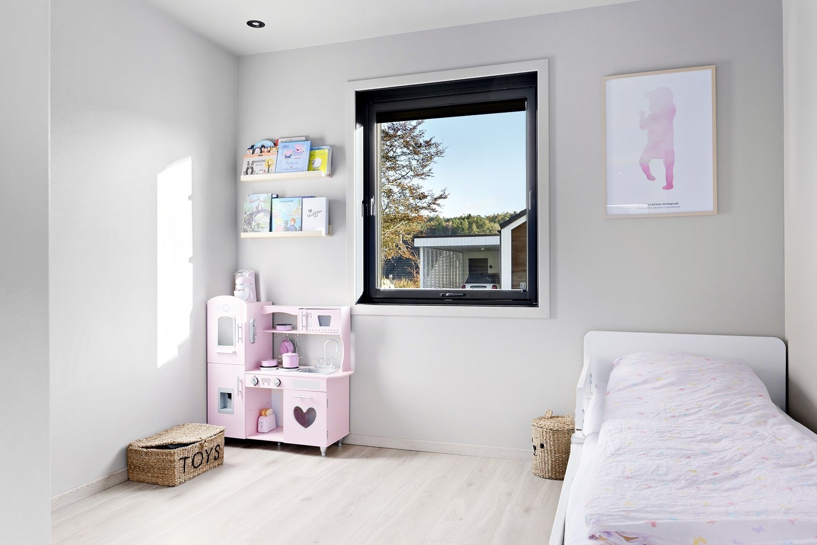 Soverom underetasje. Galleribilde