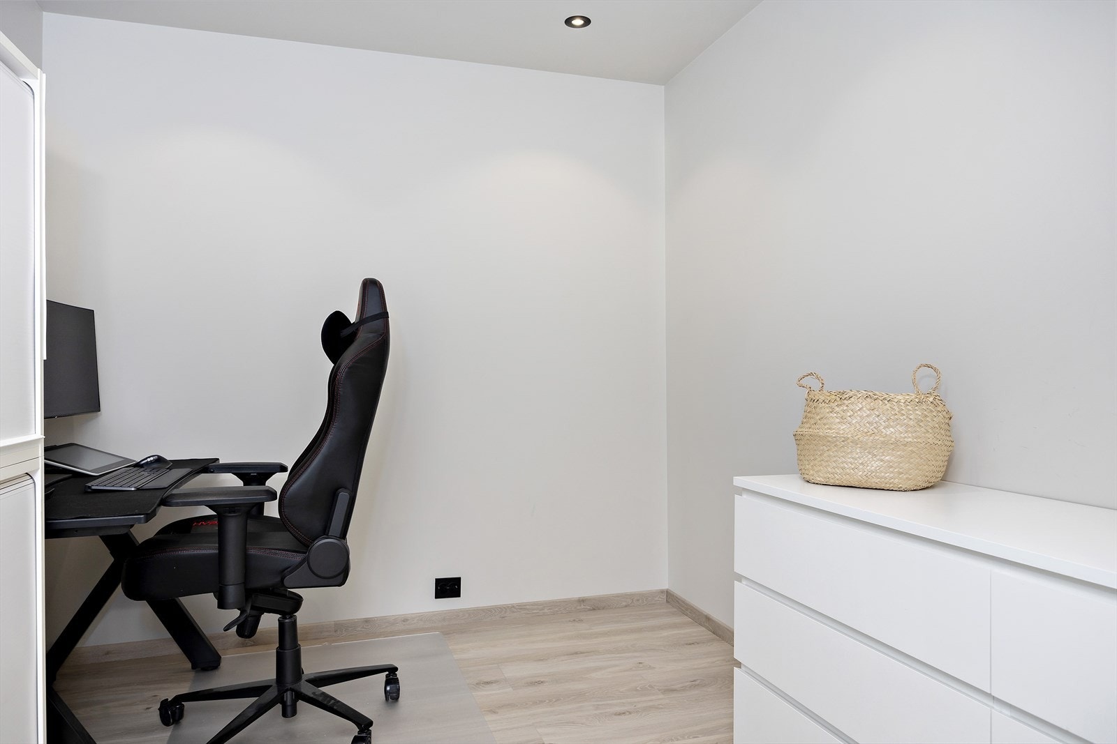 Bod underetasje. Galleribilde