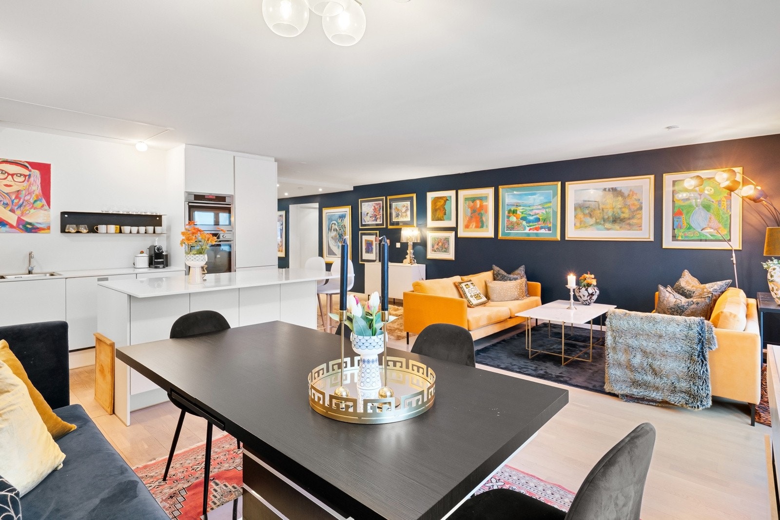 Eksklusiv leilighet i 4. etasje i Frogner Atrium med meget god planløsning Galleribilde