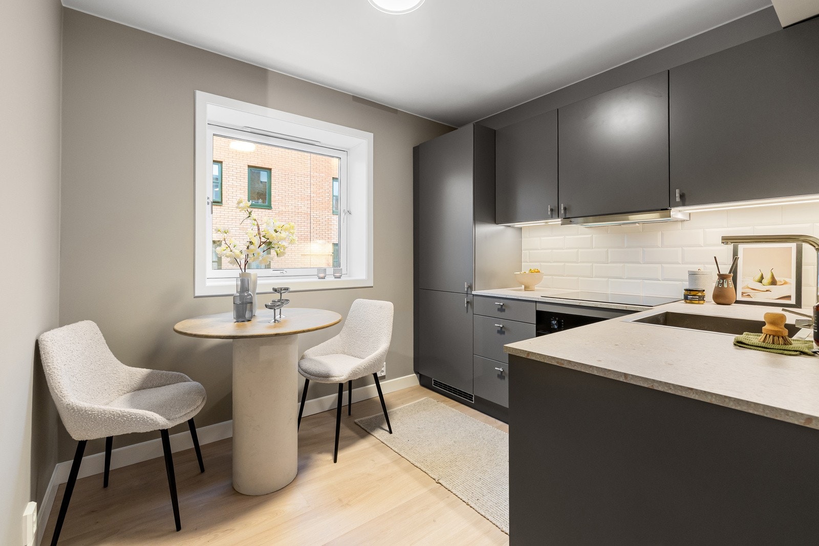 Kvalitetskjøkken levert av norske Huseby i 2025. Galleribilde