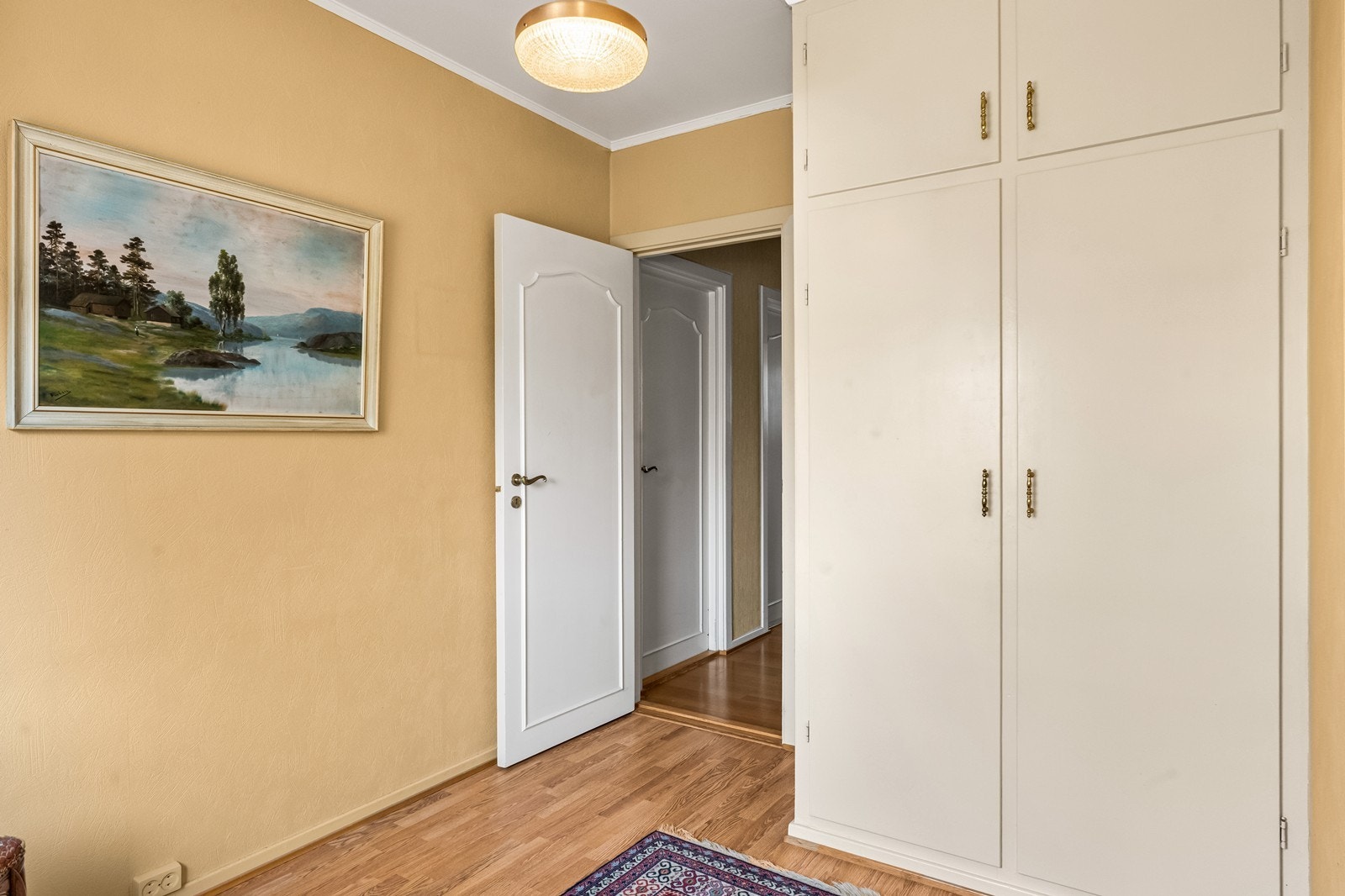 Alle soverommene har garderobeskap. Galleribilde