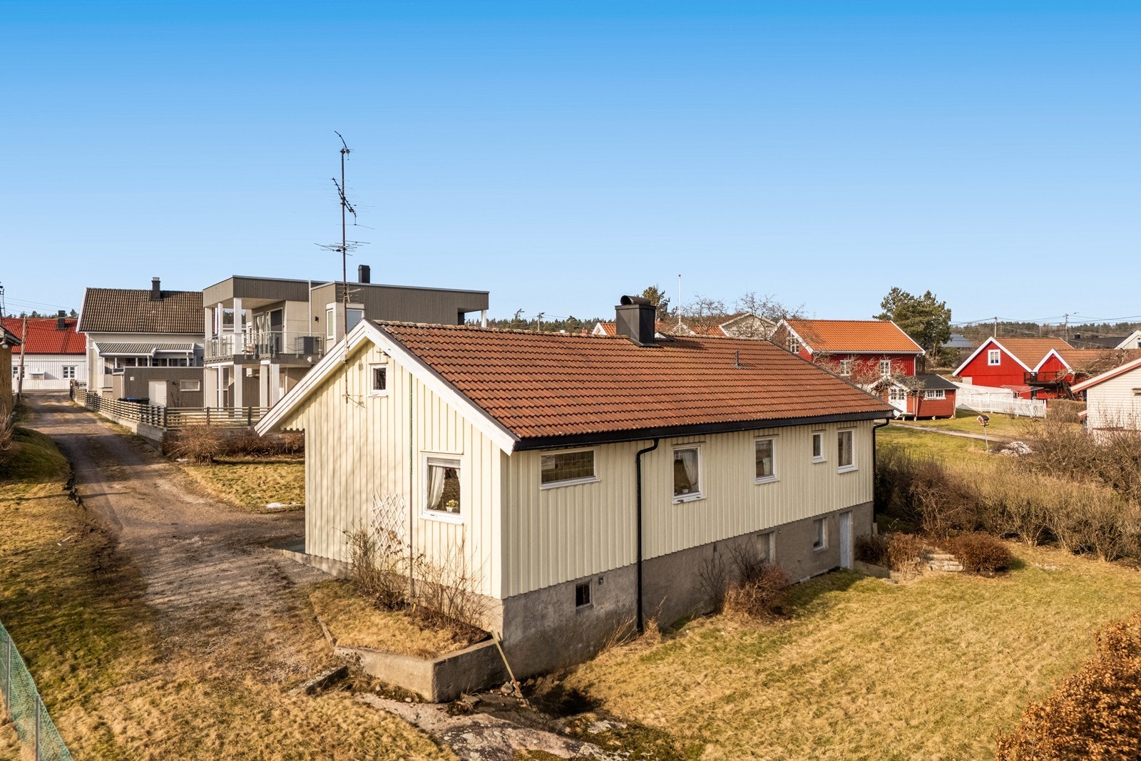 Praktisk enebolig med alt på ett plan samt kjeller. Galleribilde