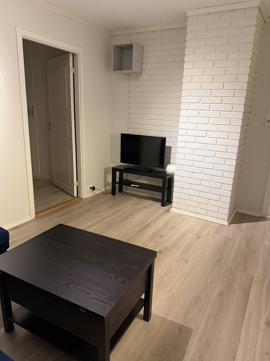 Stue med TV Galleribilde