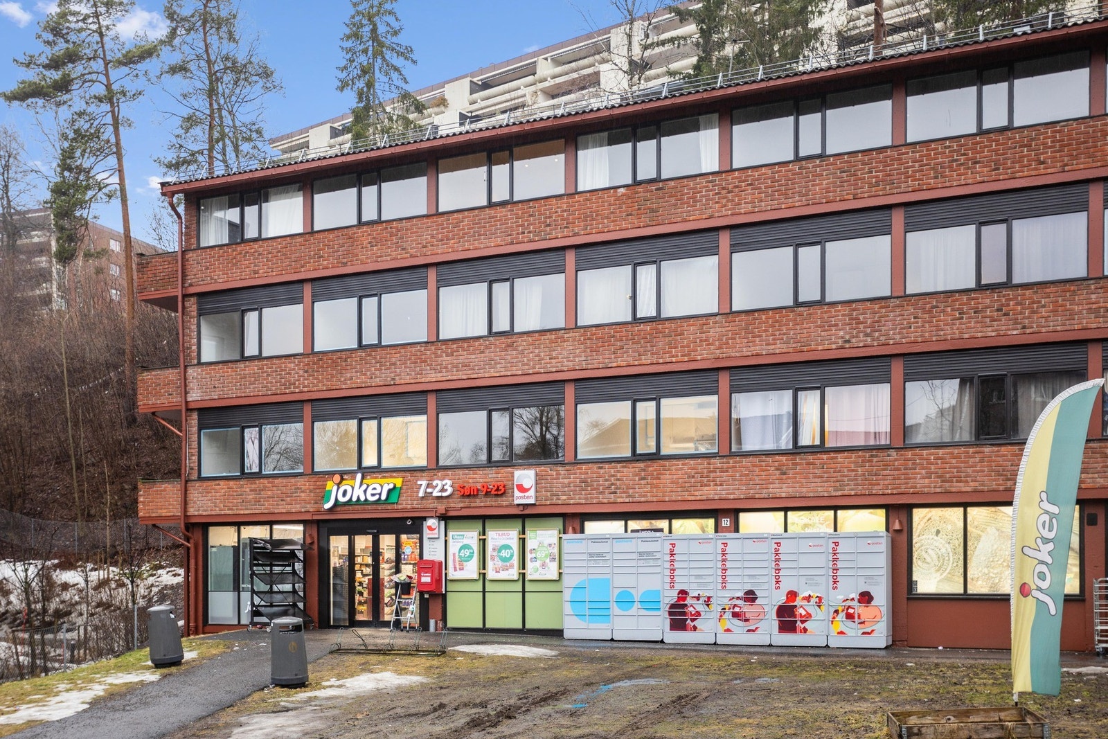 Kort vei til matbutikk. Galleribilde