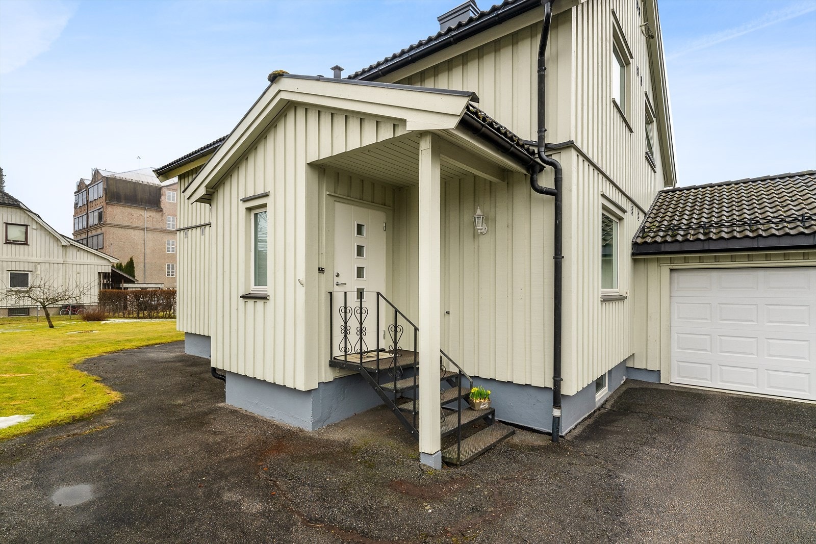 Boligen har vinduer med isolerglass fra 2016. Galleribilde