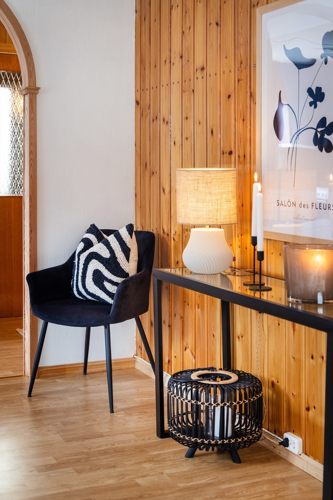 Fra gangen er det adkomst til boligens øvrige rom i etasjen. Galleribilde