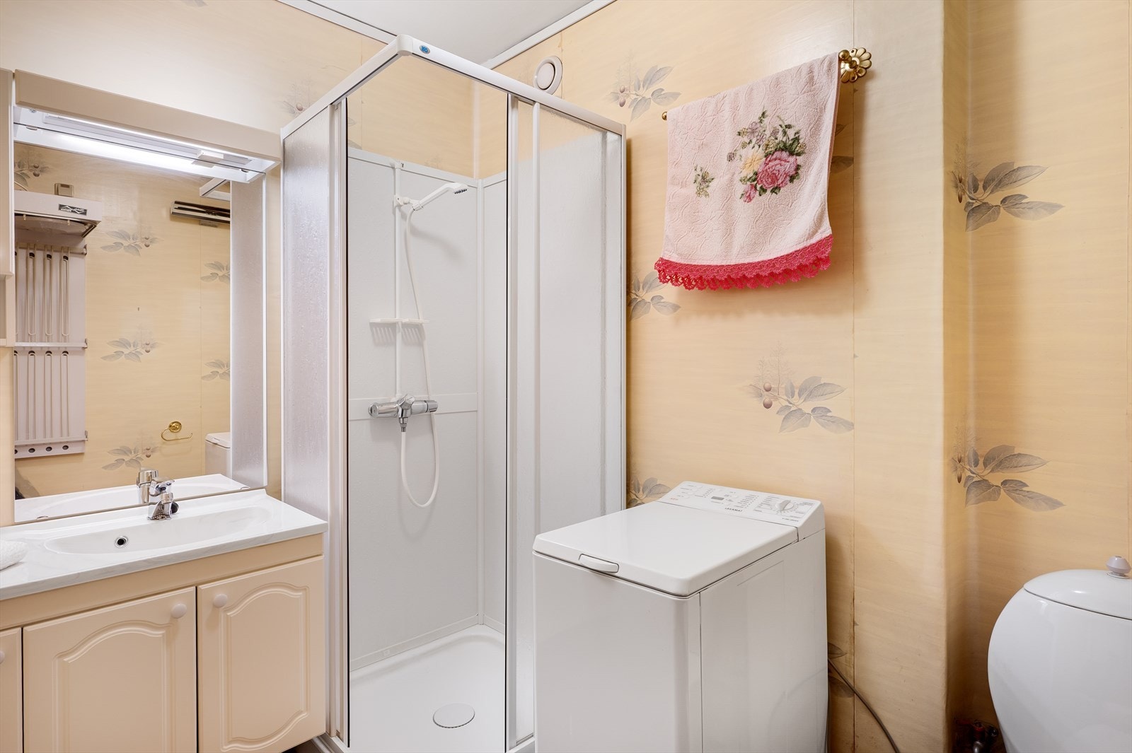 Opplegg for vaskemaskin. Galleribilde