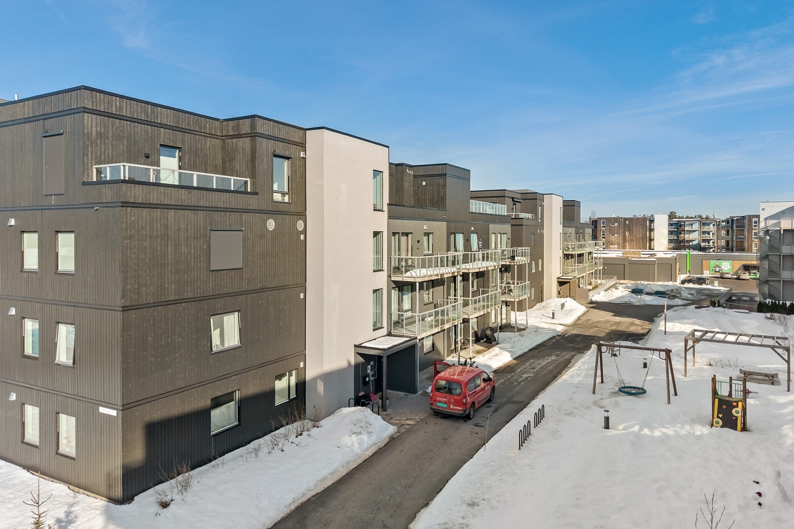 Velkommen til Teiealleen 10! - Presentert av eiendomsmegler Fredrik Campbell Pedersen. Galleribilde