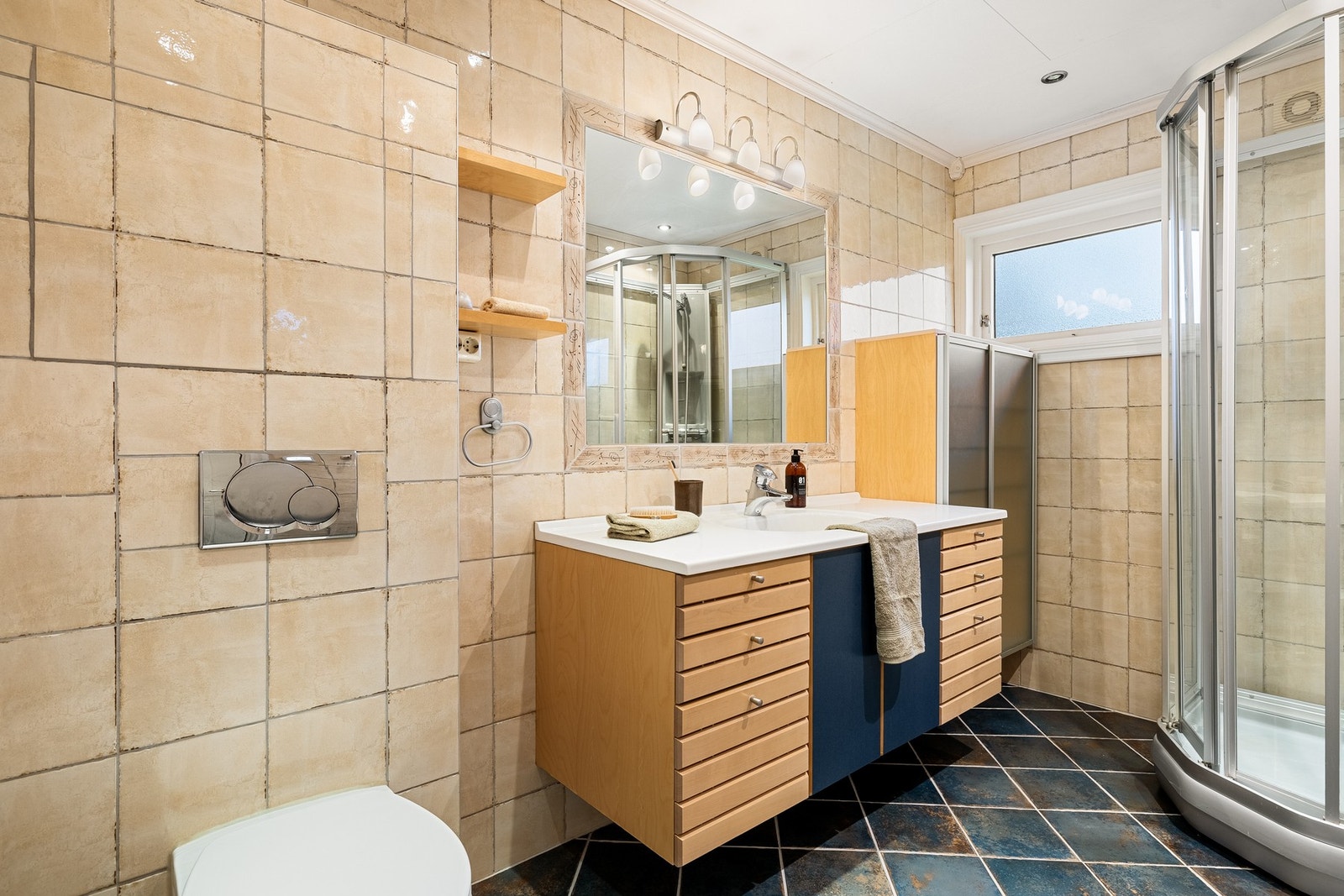 Også her er det møblement fra HTH Galleribilde