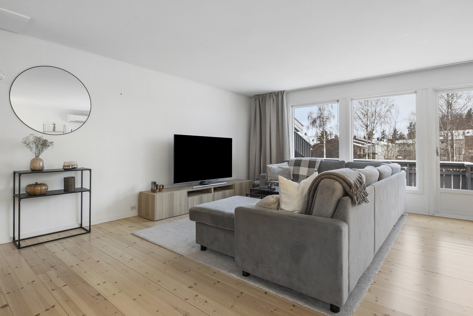 Varmepumpe plassert i stue for ekstra varme og aircondition. Galleribilde